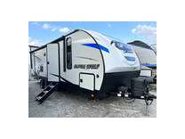 2019 forest river cherokee alpha wolf 26dbh-l 31ft