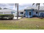 6498 Hamlet Dr Englewood, FL