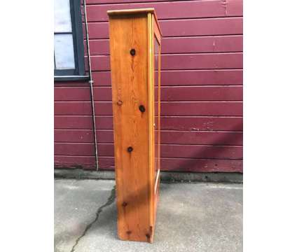 Gun display case/cabinet is a Cabinets for Sale in Seattle WA