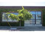 Oakland, Industrial space for lease