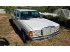 1978 Mercedes W123 300D 5cyl Diesel Auto White Duco SUNROOF