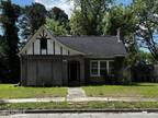 Home For Sale In Kinston, North Carolina