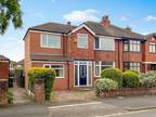 4 bed Semi-Detached House in Sale for rent