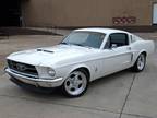 1967 Ford Mustang 302 ci V8 Engine Wimbledon White