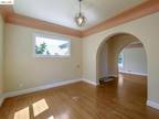 Home For Sale In Vallejo, California