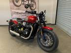 2022 Triumph Bonneville Bobber Gold Line Carnival Red Motorcycle for Sale