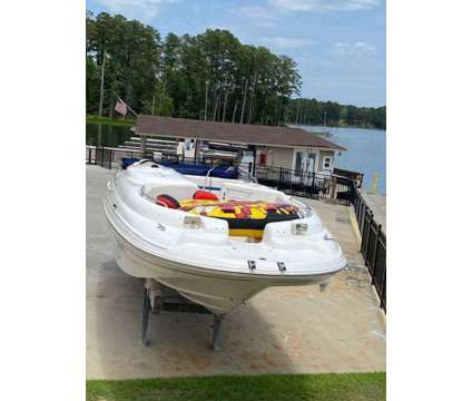 2002 Chaparral 232 Sunesta w/5.0 Mercruiser &amp; trailer is a 2002 Motor Boat in Columbia SC