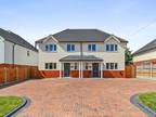 4 Bedroom Single-Family Houses Epping Essex