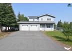 Fairbanks Real Estate Home for Sale. $399,900 3bd/3ba. - Grace Minder of