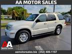 2002 Mercury Mountaineer V8 3rd Row Seating Excellent Condition!