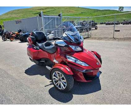 2016 Can Am Spyder RT-S SE6 is a 2016 Can-Am Spyder Motorcycles Trike in Brooklyn NY