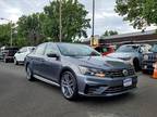 2017 Volkswagen Passat 1.8T R-Line