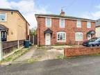 3 bedroom in Dudley West Midlands DY2