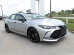 2022 Toyota Avalon Hybrid XSE Nightshade