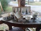 Christmas/ winter dinnerwa St Nicholas Snow Valley - never used most piece sill
