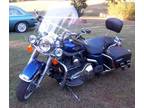 2006 Harley Road King Classic Only 6,050 miles.