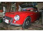 1967 Datsun 1600 Roadster - 2 tops - many extra parts