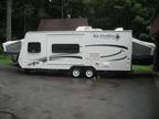 $13,500 2009 Jayco Jay Feather EXP 23B Camper