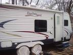 Reduced**** Very Nice & Lightly Used Travel Trailer -