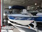 2010 Bayliner 184SF Bowrider - Blue and White