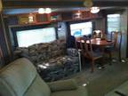 2007 Nash 38 ft. Camper with Private Bunkhouse ** 2014 lot rent paid -