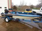 $3,900 Skeeter fishing boat w/trailer (Bloomington)