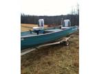 16 ft. Crestliner aluminum fishing boat -