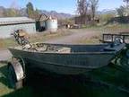 14' 6'' lowe duck hunting boat