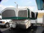 $7,995 OBO Starcraft Jayco 2005 Fold down Camper Centenial Self Contained