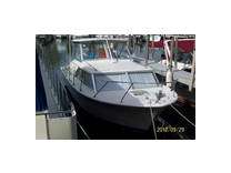 $9,000 obo 1967 chris craft commander 27 with trailer