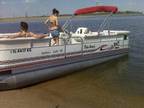 $21,000 2007 24ft palm beach deluxe 240se pontoon