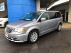 2016 Chrysler Town and Country Touring Touring 4dr Mini-Van