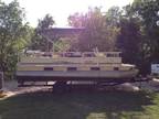 2003 Sun Tracker 20' Party Barge