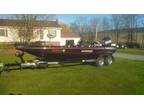2006 21 Ft.Bass Boat Evinrude 225 -