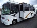 2005 Independence Yellowstone Counrty Club 33ft Class Low Miles