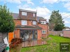 6 Bedroom Single-Family Houses Hornchurch Essex