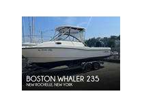 2005 boston whaler 235 conquest boat for sale