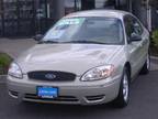 2005 Ford Taurus SE