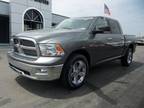 2011 Ram 1500 Crew Cab Pickup 4WD Crew Cab 140.5 SLT