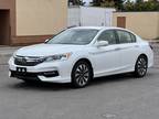 2017 Honda Accord Hybrid Car Play/Rear View Camera