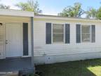 351 College Ave #B, Panama City, FL 32401