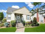 87 Hendrickson Ave, Lynbrook, NY 11563