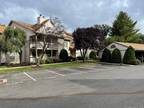 33 Langdon Ct #C203, Berlin, CT 06037