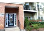 4142 Fountainside Ln #104, Fairfax, VA 22030