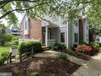 3152 Anchorway Ct, Falls Church, VA 22042