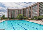 1805 Crystal Dr #913S, Arlington, VA 22202