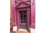 527 N Charles St #3, Baltimore, MD 21201