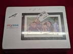 10.1" Digital Picture Frame FHD IPS Touch Screen/ Free App - Opportunity