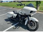 2018 Harley Davidson Touring Bonneville Salt Pearl