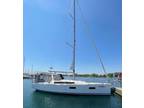 2014 Beneteau Oceanis 38 Boat for Sale